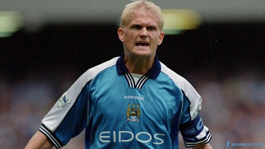 Alf-Inge Haaland in Manchester city kit